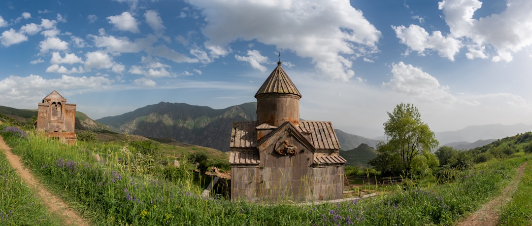 Photo Monastery, Mountains